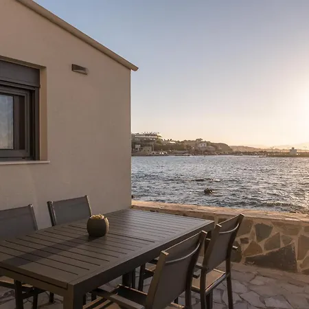 Paradise For Couples, Next To Soothing Waves * Galatás