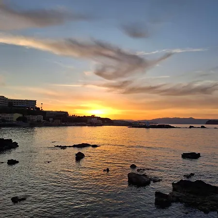 Paradise For Couples, Next To Soothing Waves Galatás